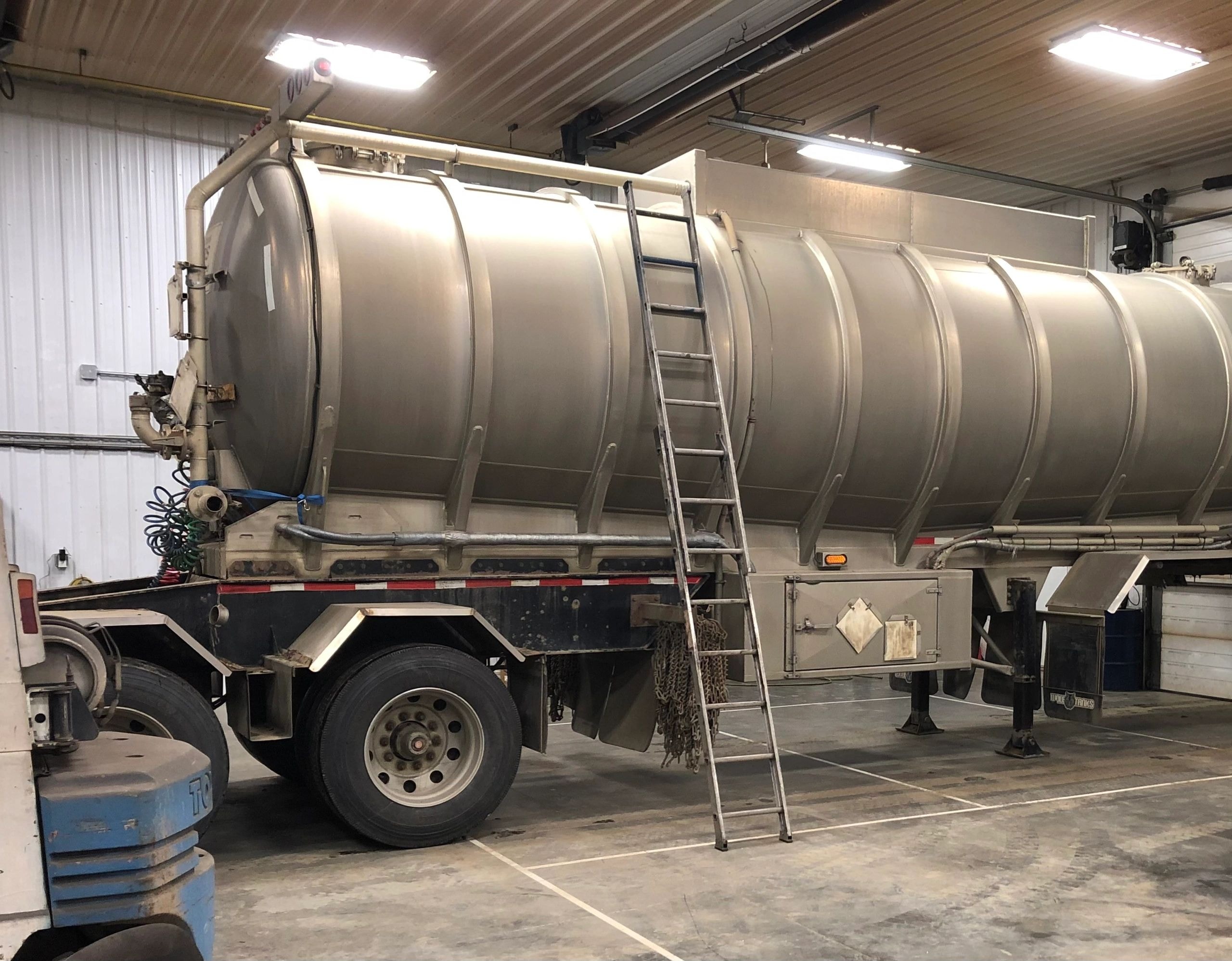 Large tanker truck at Rheton Welding